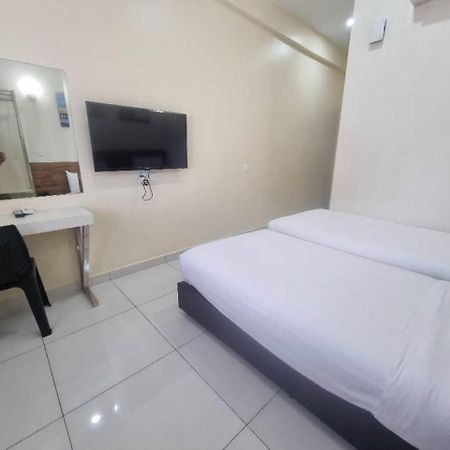 Hotel Avatel Jelutong à Gelugor Extérieur photo